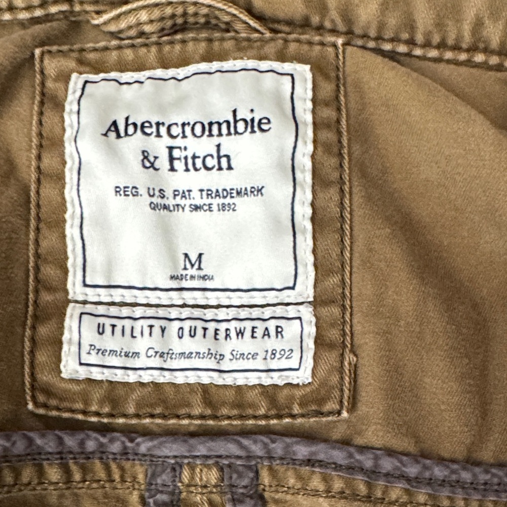 Abercrombie Khaki Utility Jacket for Women - Picture 3 of 10